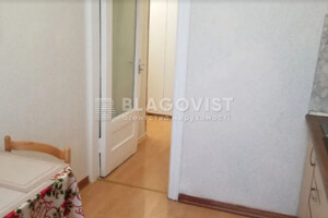Продаж двокімнатної квартири в Києві, на вул. Інститутська 18, район Липки фото 2