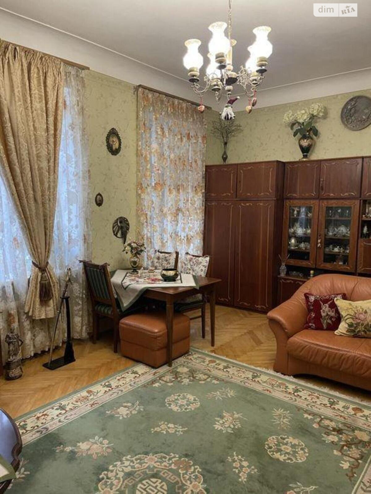 Продаж двокімнатної квартири в Києві, на вул. Інститутська 24/7, район Липки фото 1 Продаж двокімнатної квартири в Києві, на вул. Інститутська 24/7, район Липки фото 1
