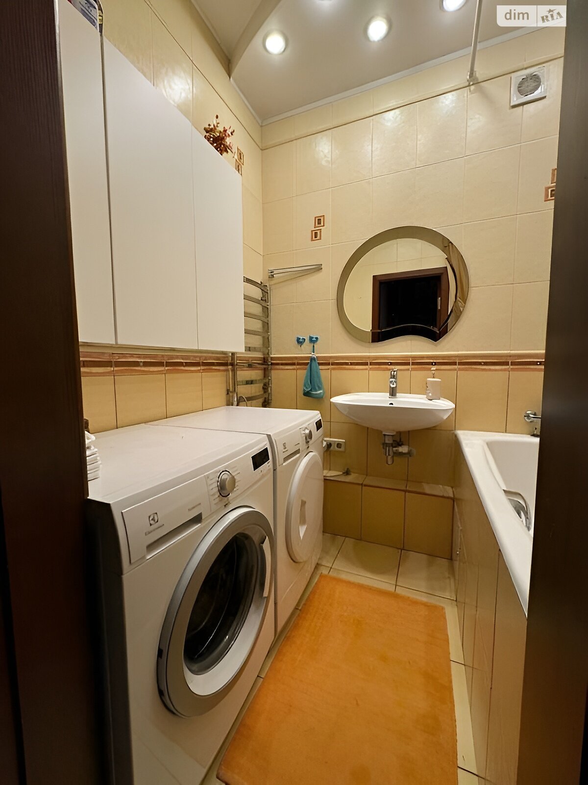 Продажа двухкомнатной квартиры в Киеве, на пер. Кости Гордиенко 10, район Липки фото 1 Продажа двухкомнатной квартиры в Киеве, на пер. Кости Гордиенко 10, район Липки фото 1