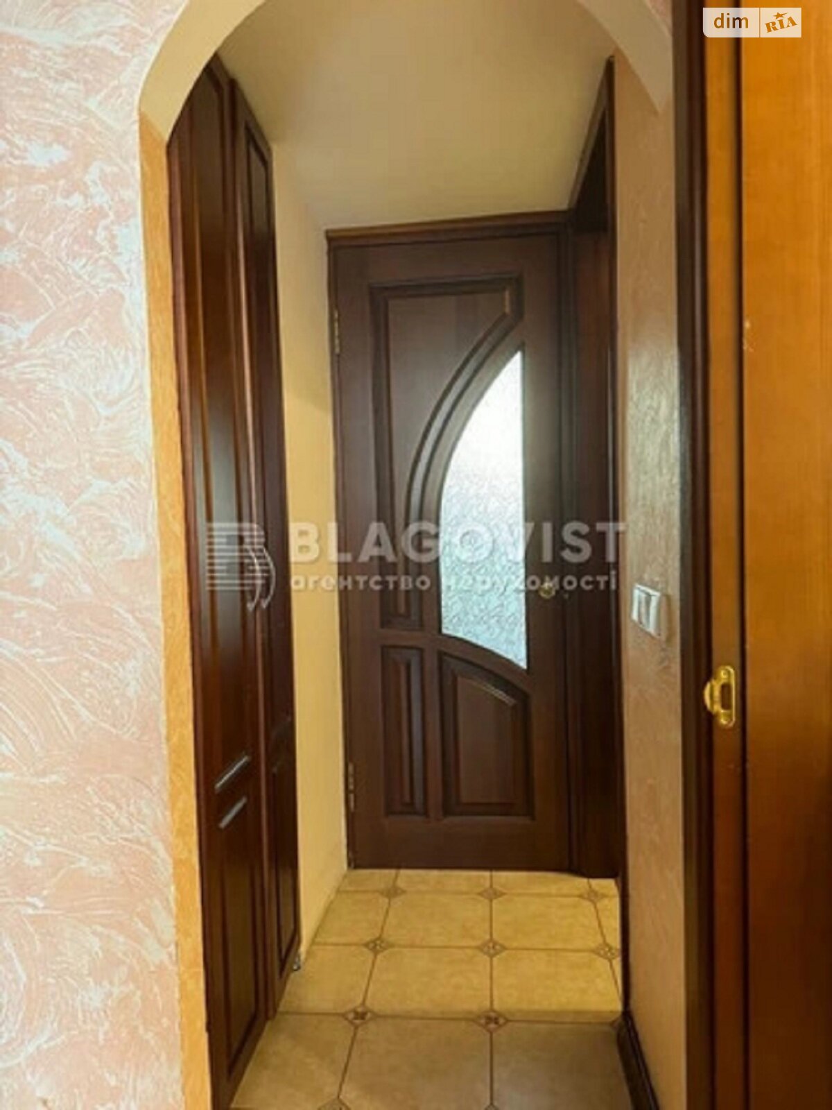 Продаж двокімнатної квартири в Києві, на пров. Кості Гордієнка, район Липки фото 1 Продаж двокімнатної квартири в Києві, на пров. Кості Гордієнка, район Липки фото 1