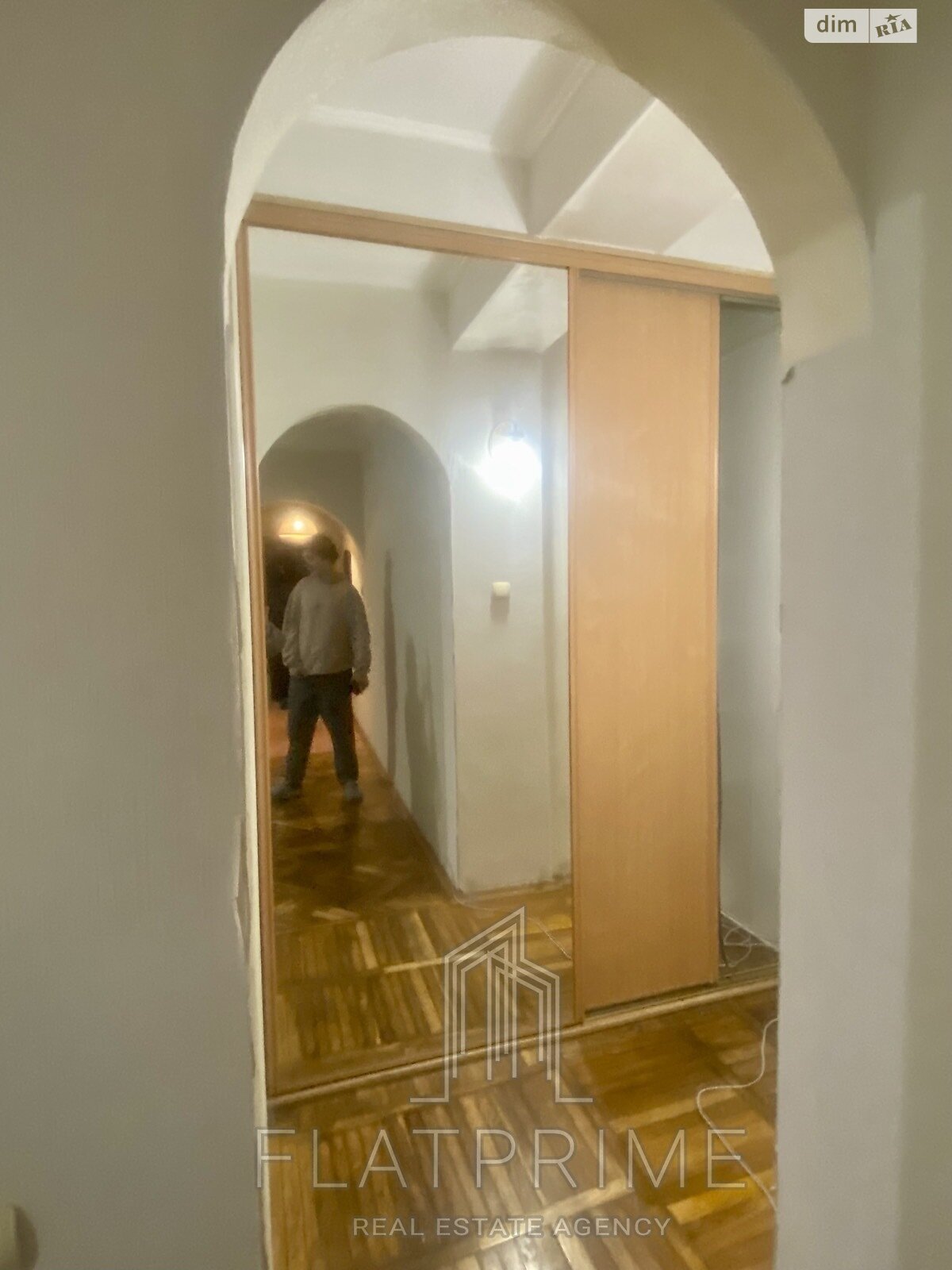 Продажа трехкомнатной квартиры в Киеве, на пер. Кости Гордиенко 8, район Липки фото 1 Продажа трехкомнатной квартиры в Киеве, на пер. Кости Гордиенко 8, район Липки фото 1