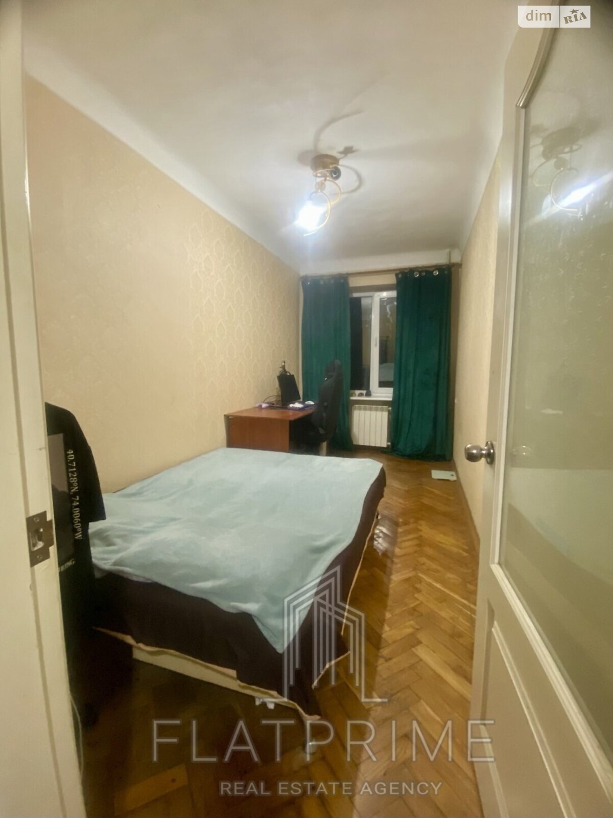 Продажа трехкомнатной квартиры в Киеве, на пер. Кости Гордиенко 8, район Липки фото 1 Продажа трехкомнатной квартиры в Киеве, на пер. Кости Гордиенко 8, район Липки фото 1