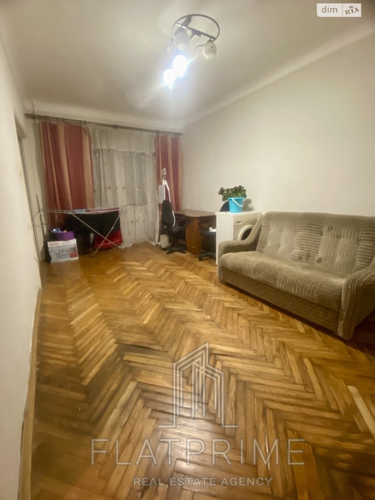 Продажа трехкомнатной квартиры в Киеве, на пер. Кости Гордиенко 8, район Липки фото 1 Продажа трехкомнатной квартиры в Киеве, на пер. Кости Гордиенко 8, район Липки фото 1