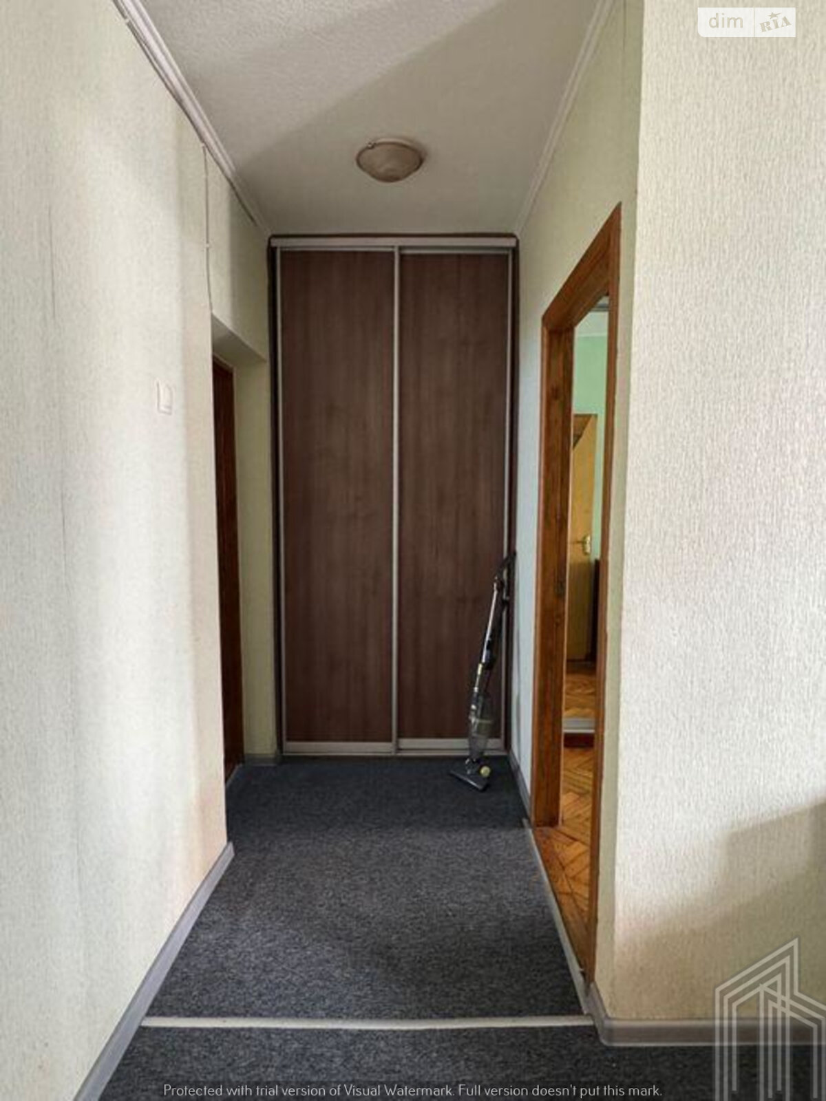 Продажа трехкомнатной квартиры в Киеве, на пер. Кости Гордиенко 3, район Липки фото 1