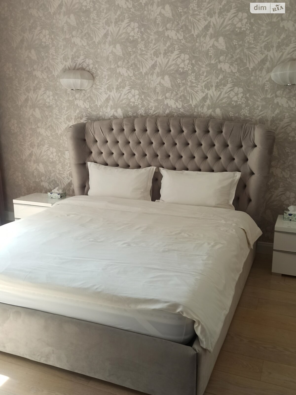 Продаж двокімнатної квартири в Києві, на вул. Хрещатик 27Б, район Липки фото 1 Продаж двокімнатної квартири в Києві, на вул. Хрещатик 27Б, район Липки фото 1