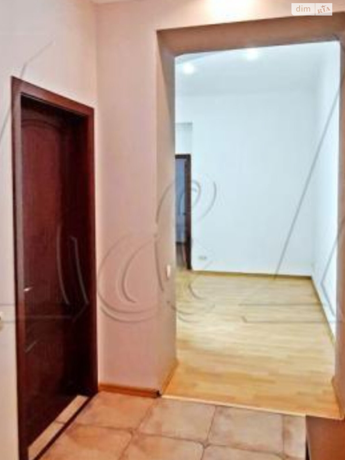 Продаж двокімнатної квартири в Києві, на вул. Хрещатик 25, район Липки фото 1 Продаж двокімнатної квартири в Києві, на вул. Хрещатик 25, район Липки фото 1