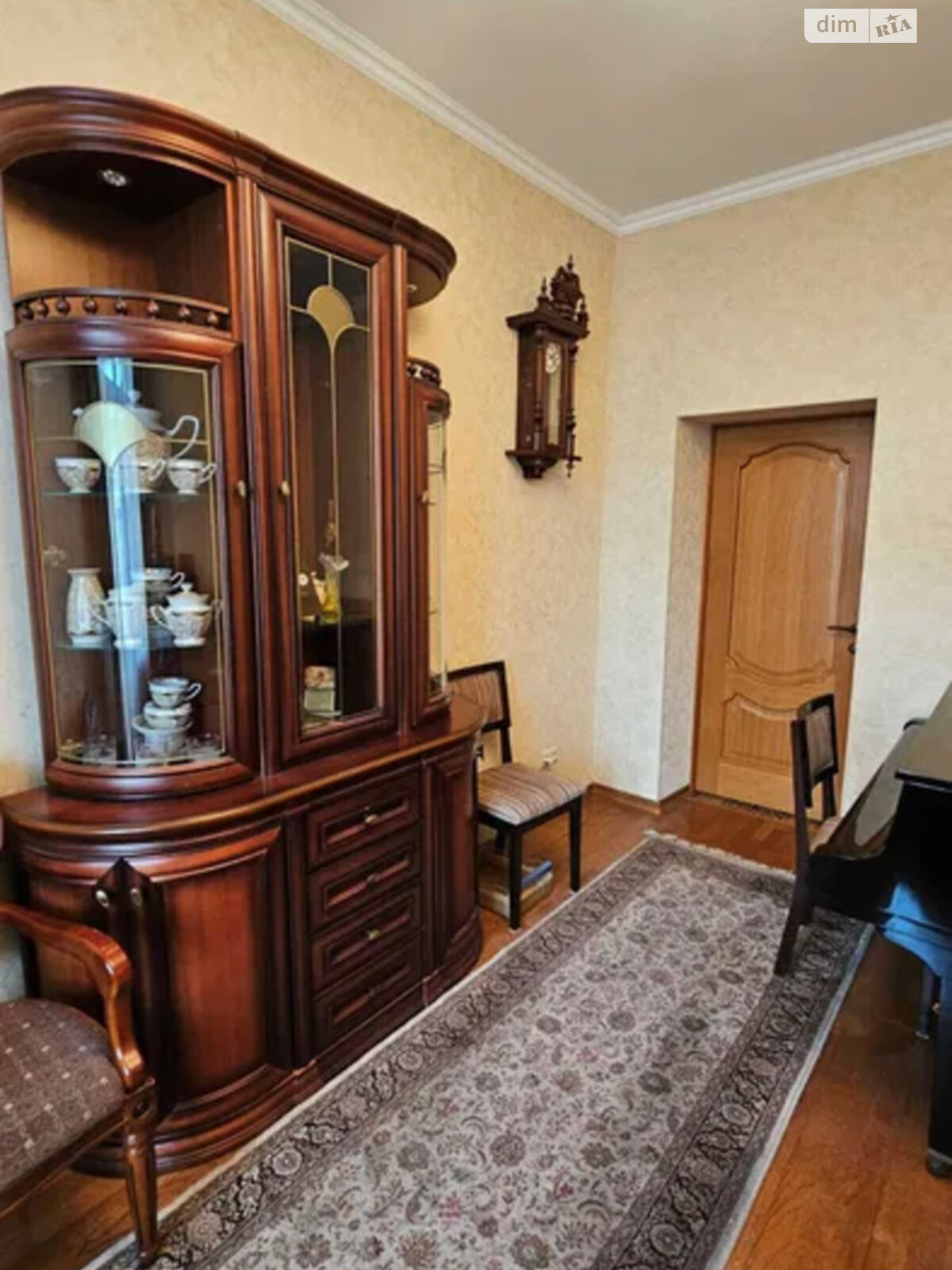 Продаж двокімнатної квартири в Києві, на вул. Хрещатик 21, район Липки фото 1 Продаж двокімнатної квартири в Києві, на вул. Хрещатик 21, район Липки фото 1
