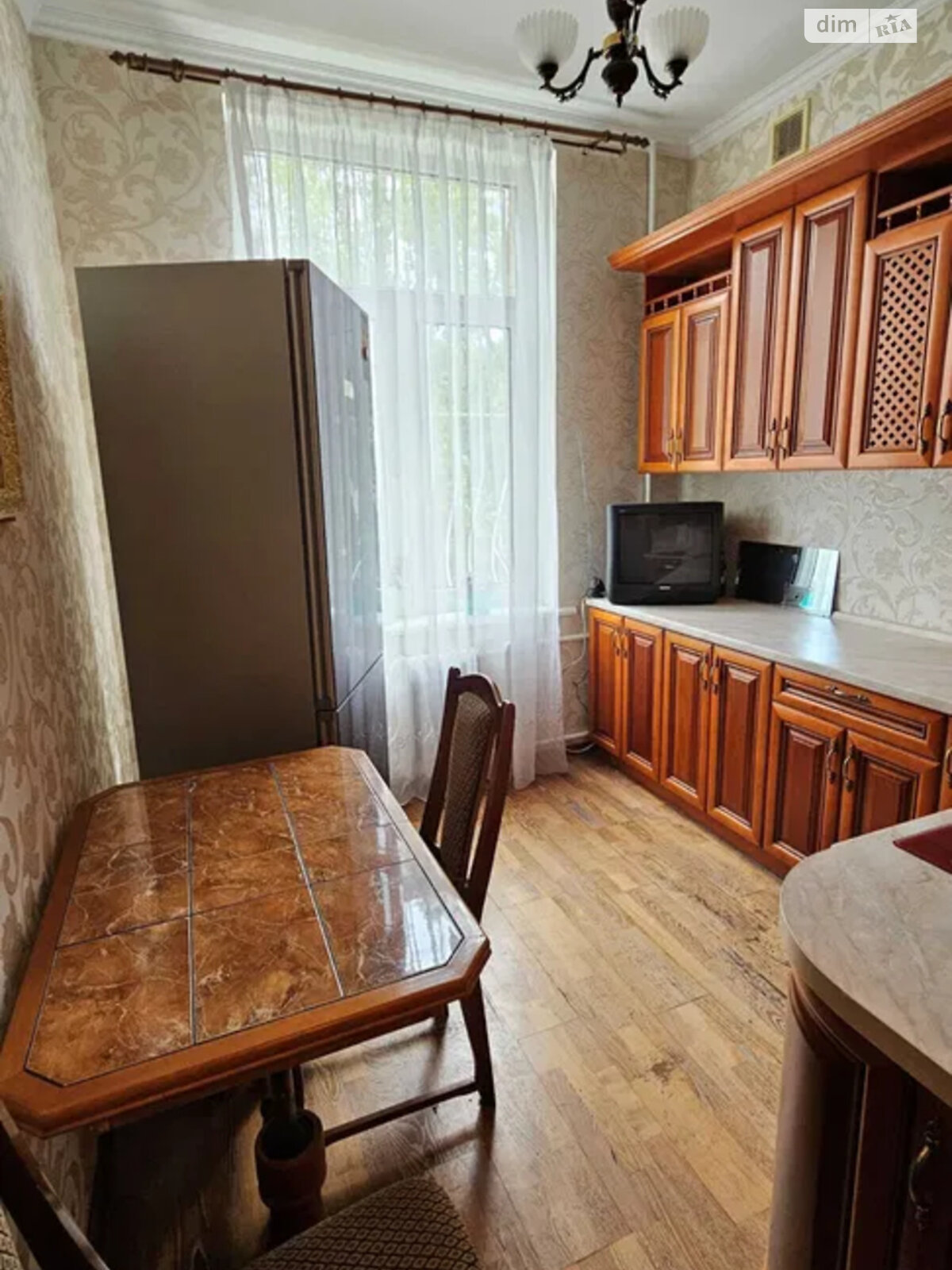 Продаж двокімнатної квартири в Києві, на вул. Хрещатик 21, район Липки фото 1 Продаж двокімнатної квартири в Києві, на вул. Хрещатик 21, район Липки фото 1