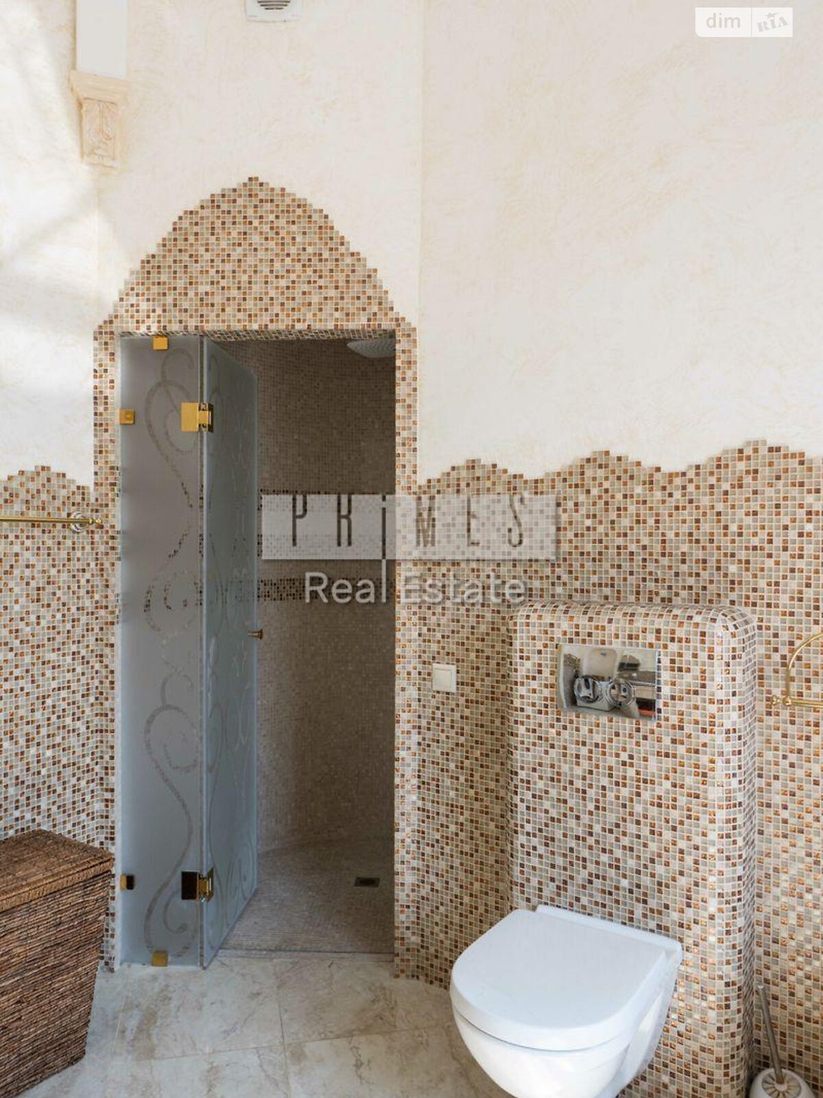 Продажа трехкомнатной квартиры в Киеве, на ул. Крещатик 21, район Липки фото 1 Продажа трехкомнатной квартиры в Киеве, на ул. Крещатик 21, район Липки фото 1