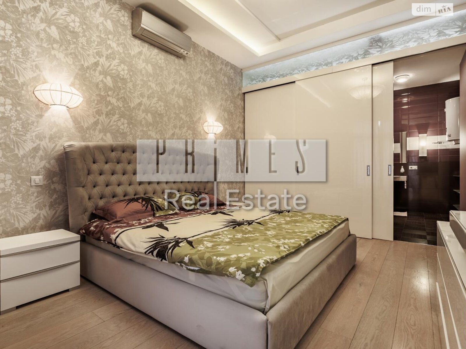 Продажа двухкомнатной квартиры в Киеве, на ул. Крещатик 27Б, район Липки фото 1