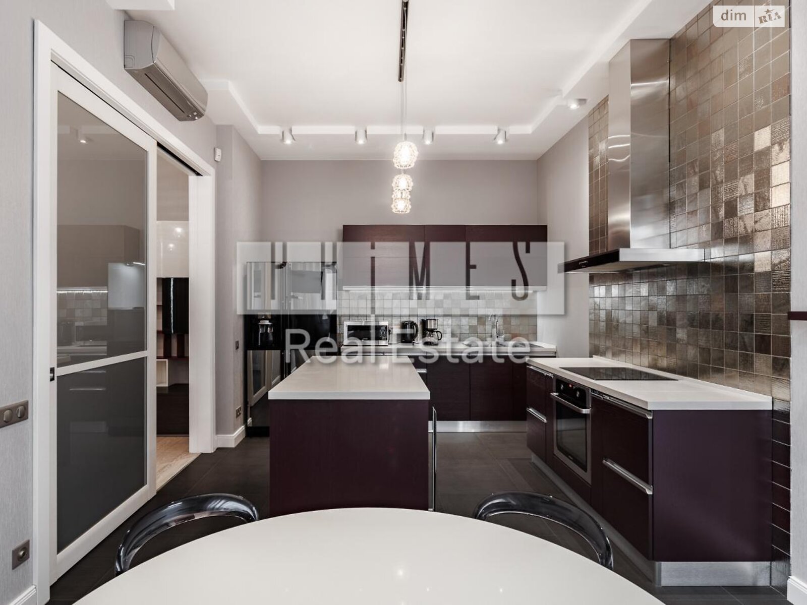 Продажа двухкомнатной квартиры в Киеве, на ул. Крещатик 27Б, район Липки фото 1