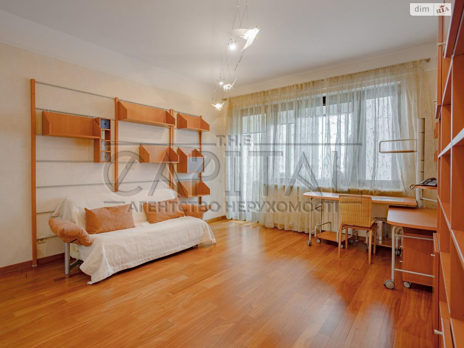 Продаж чотирикімнатної квартири в Києві, на вул. Кропивницького 10, район Липки фото 1