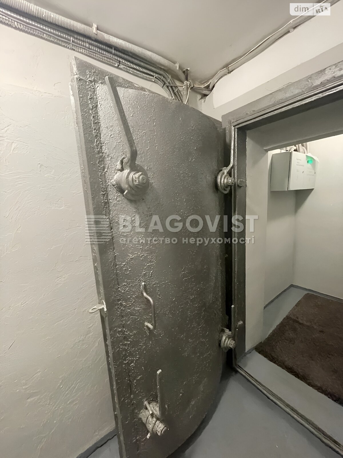 Продаж двокімнатної квартири в Києві, на вул. Круглоуніверситетська 13, район Липки фото 1 Продаж двокімнатної квартири в Києві, на вул. Круглоуніверситетська 13, район Липки фото 1