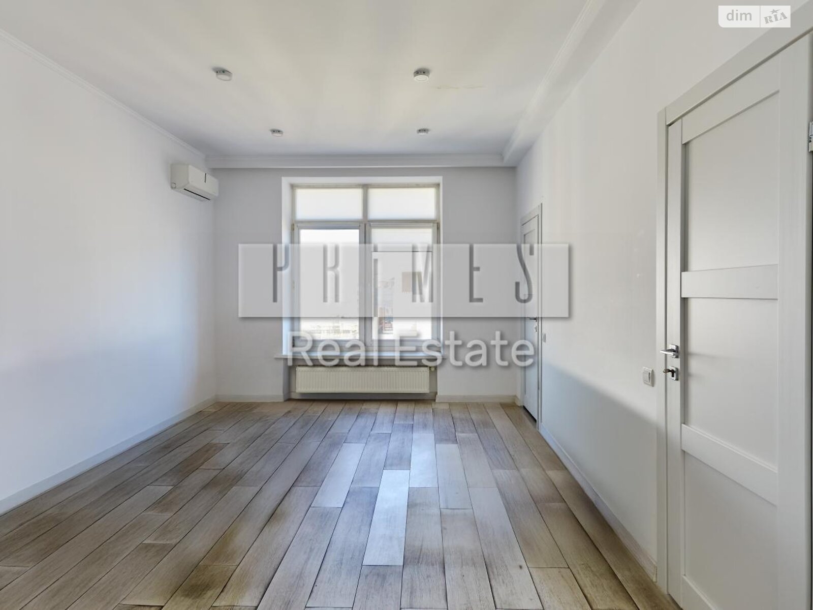 Продажа восьмикомнатной квартиры в Киеве, на ул. Круглоуниверситетская 3-5, район Липки фото 1