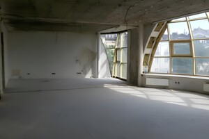 Продажа четырехкомнатной квартиры в Киеве, на спуск Крутой 7, район Липки фото 2 Продажа четырехкомнатной квартиры в Киеве, на спуск Крутой 7, район Липки фото 2