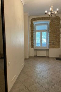 Продаж чотирикімнатної квартири в Києві, на узвіз Крутий 5, район Липки фото 2