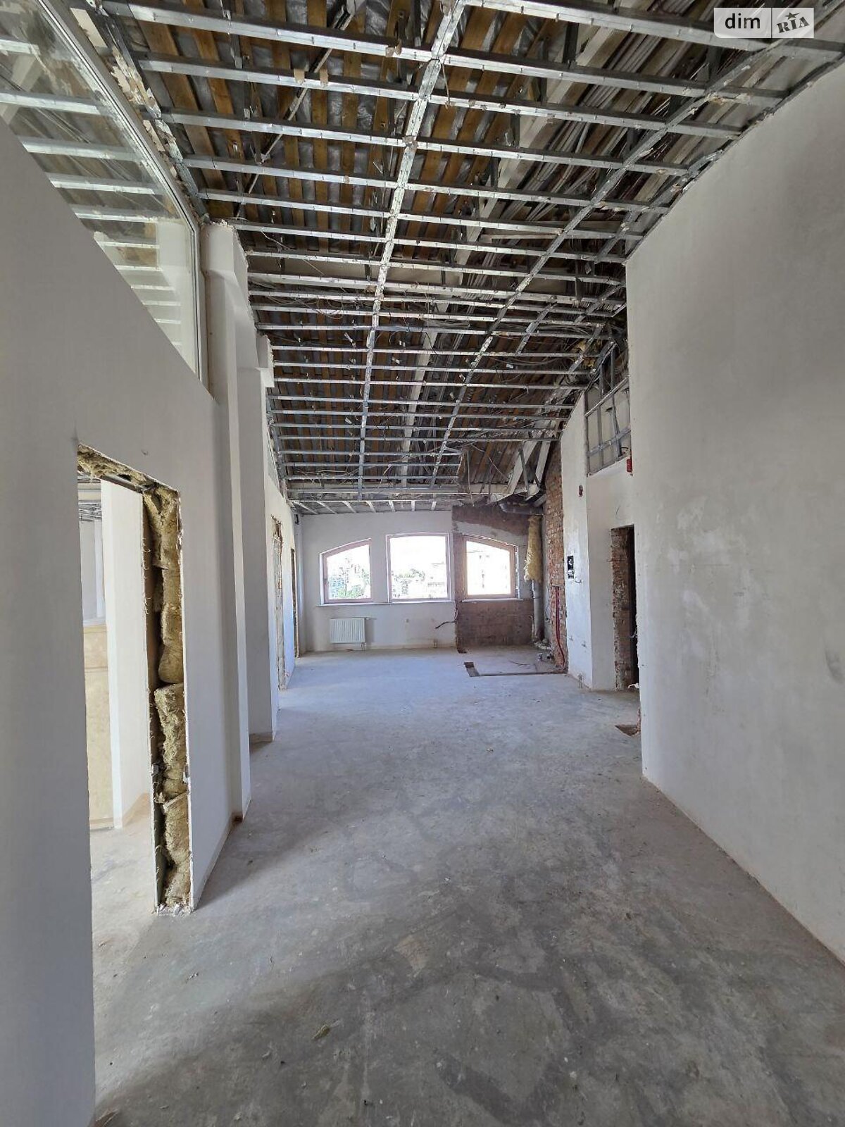 Продажа четырехкомнатной квартиры в Киеве, на спуск Крутой 7, район Липки фото 1 Продажа четырехкомнатной квартиры в Киеве, на спуск Крутой 7, район Липки фото 1