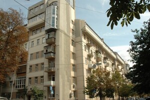 Продажа четырехкомнатной квартиры в Киеве, на ул. Липская 19/7, район Липки фото 2