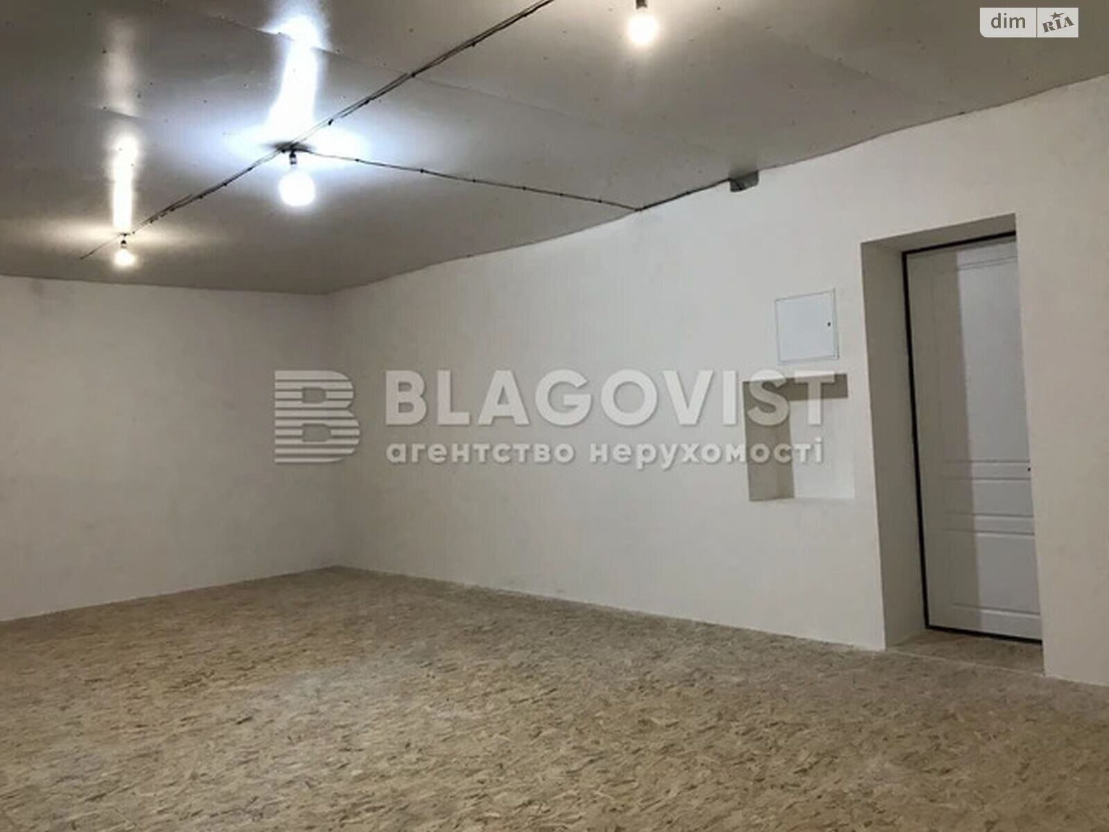 Продаж двокімнатної квартири в Києві, на вул. Лютеранська 26/17, район Липки фото 1