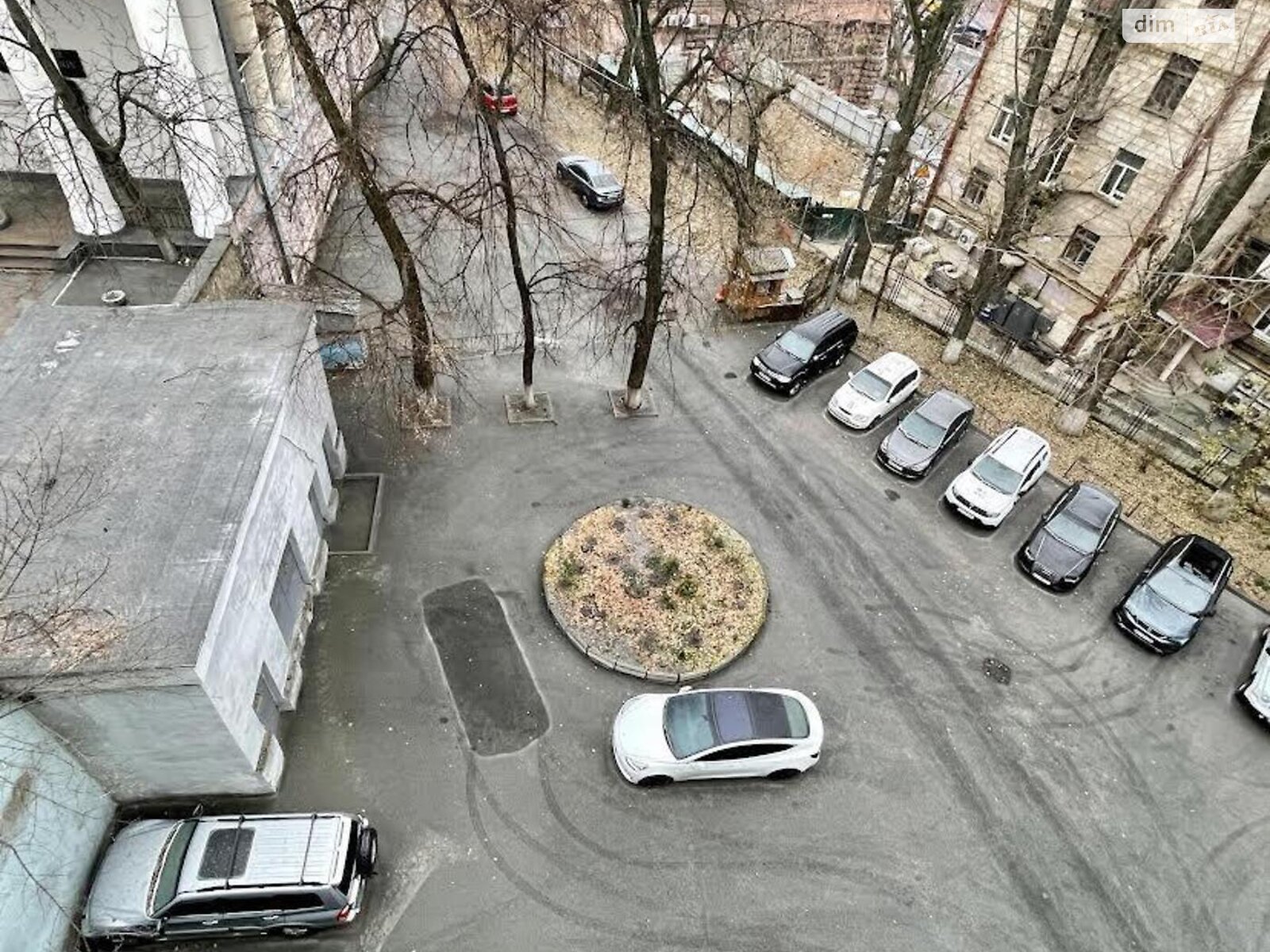 Продаж чотирикімнатної квартири в Києві, на вул. Лютеранська 4, район Липки фото 1 Продаж чотирикімнатної квартири в Києві, на вул. Лютеранська 4, район Липки фото 1