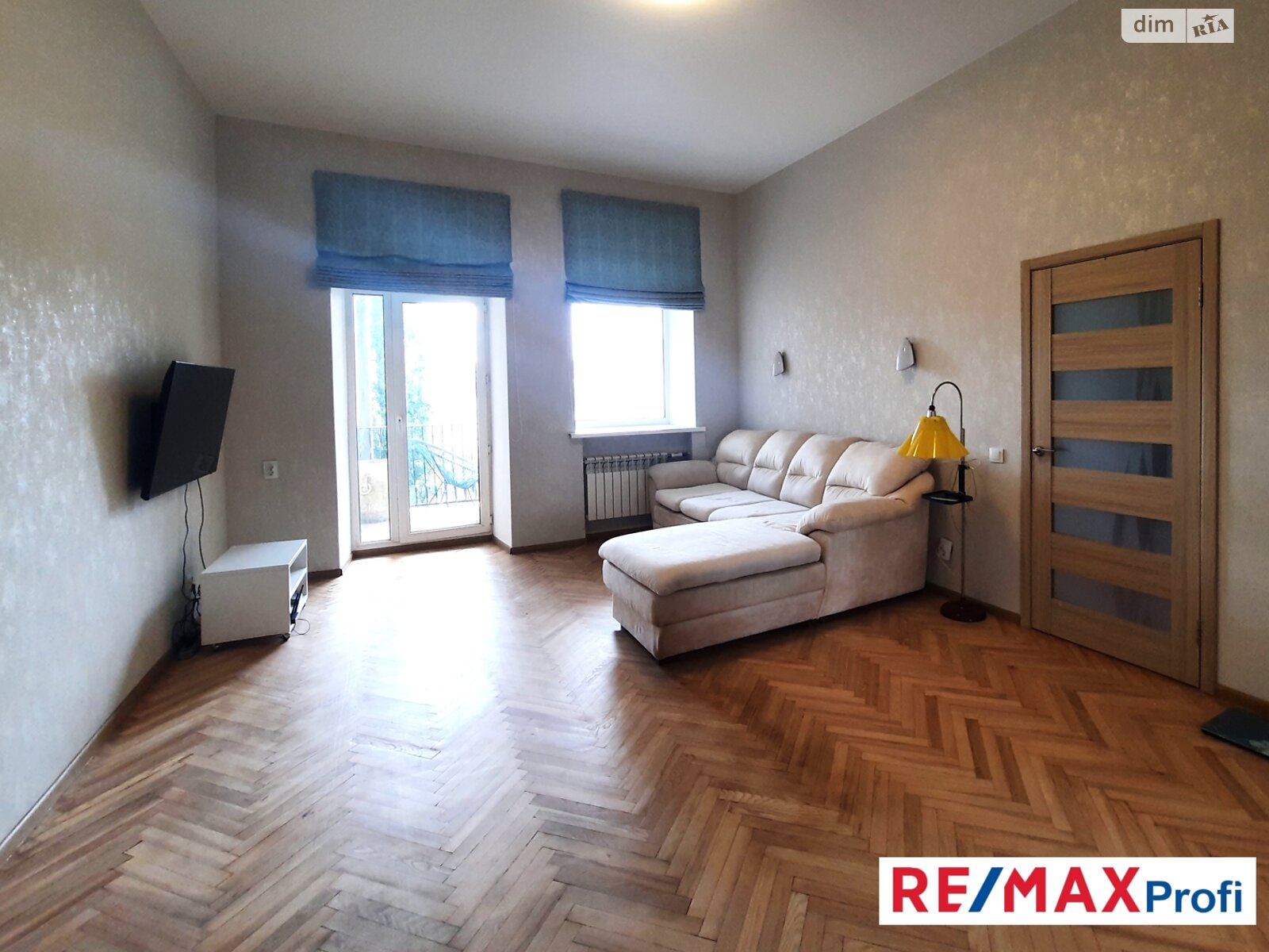 Продажа двухкомнатной квартиры в Киеве, на ул. Лютеранская 8, район Липки фото 1 Продажа двухкомнатной квартиры в Киеве, на ул. Лютеранская 8, район Липки фото 1