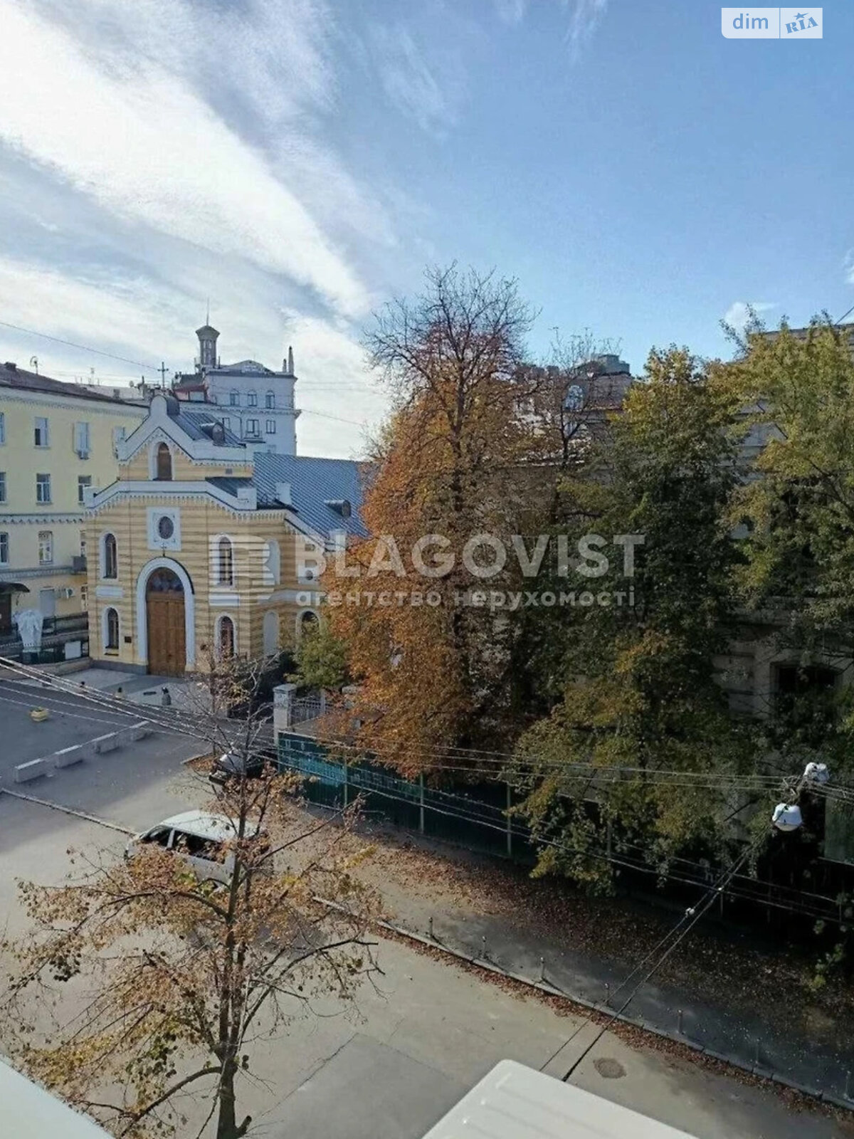 Продажа трехкомнатной квартиры в Киеве, на ул. Лютеранская 19, район Липки фото 1 Продажа трехкомнатной квартиры в Киеве, на ул. Лютеранская 19, район Липки фото 1