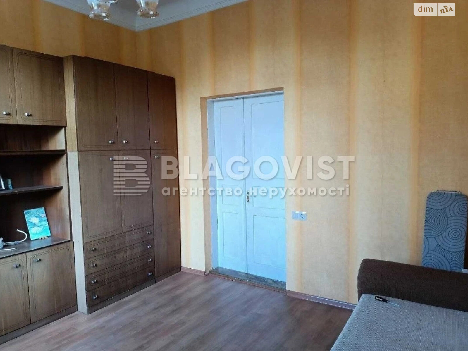 Продажа трехкомнатной квартиры в Киеве, на ул. Лютеранская 19, район Липки фото 1 Продажа трехкомнатной квартиры в Киеве, на ул. Лютеранская 19, район Липки фото 1