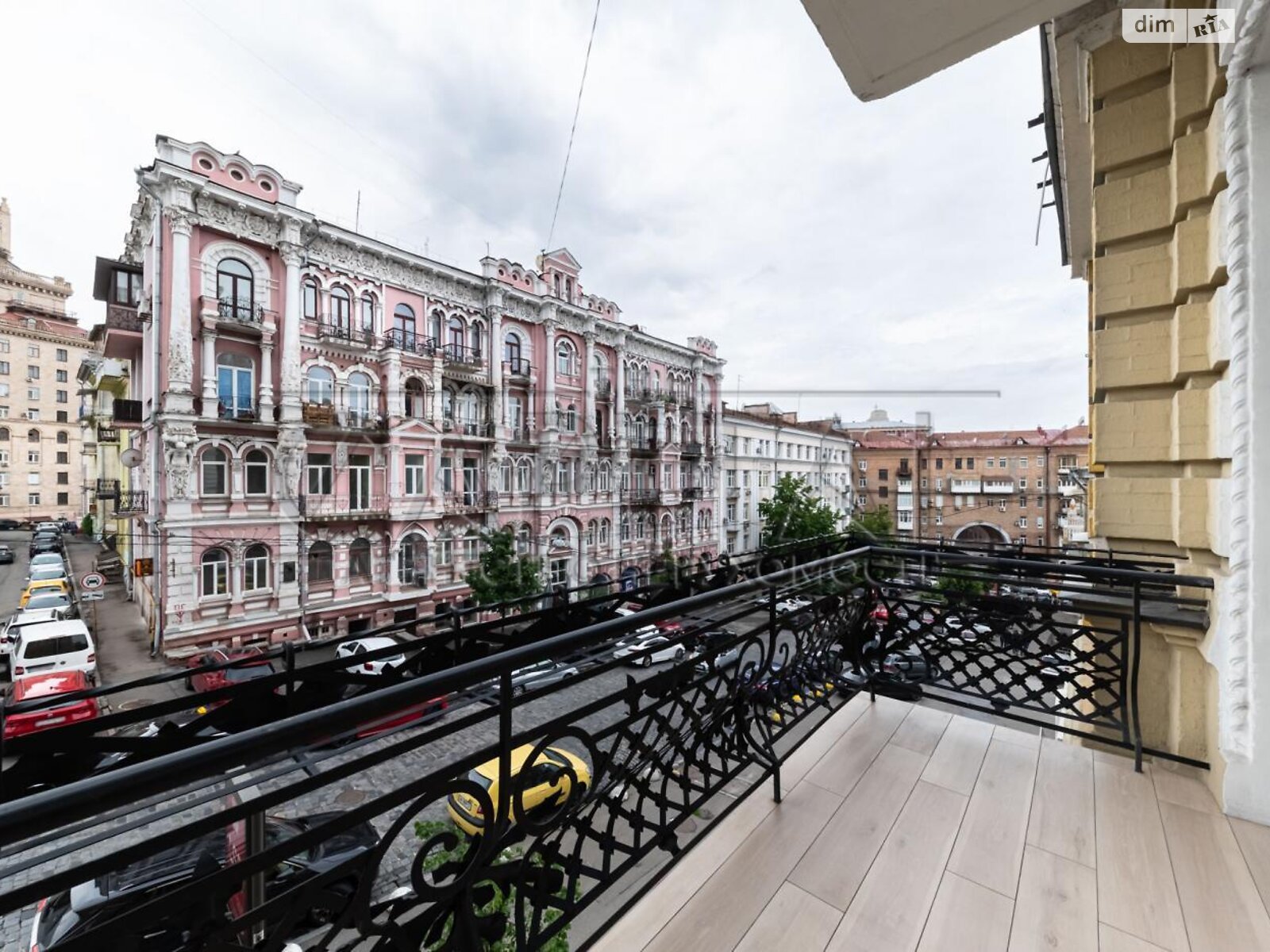 Продажа однокомнатной квартиры в Киеве, на ул. Лютеранская 7/10, район Липки фото 1 Продажа однокомнатной квартиры в Киеве, на ул. Лютеранская 7/10, район Липки фото 1