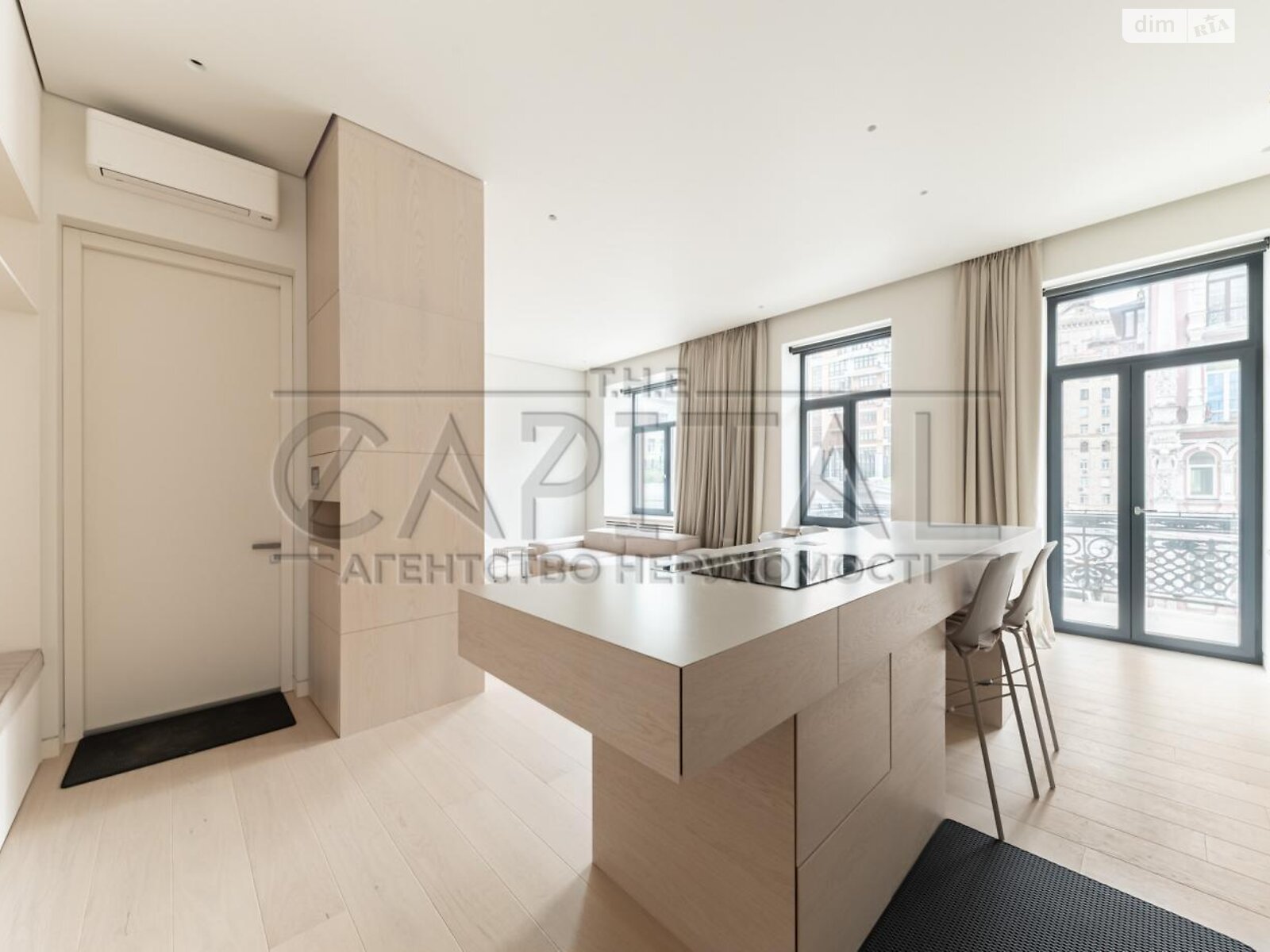 Продажа трехкомнатной квартиры в Киеве, на ул. Лютеранская 7/10, район Липки фото 1 Продажа трехкомнатной квартиры в Киеве, на ул. Лютеранская 7/10, район Липки фото 1