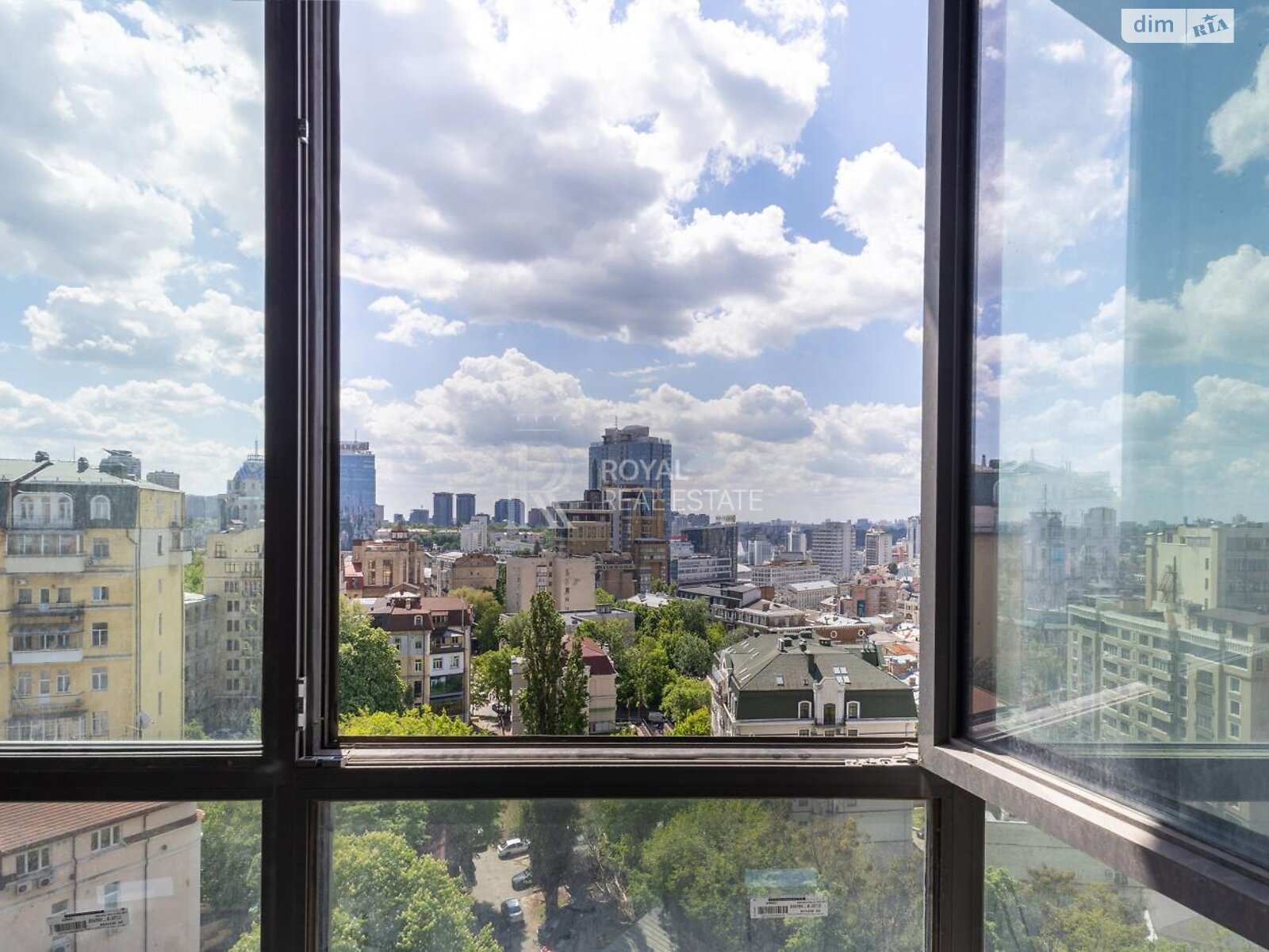 Продажа двухкомнатной квартиры в Киеве, на ул. Лютеранская 14В, район Липки фото 1