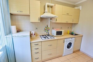 Продажа двухкомнатной квартиры в Киеве, на ул. Мечникова 7А, район Липки фото 2