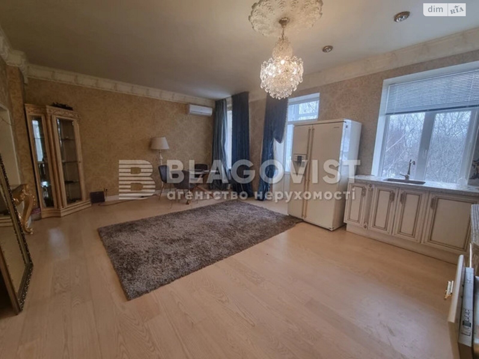Продажа двухкомнатной квартиры в Киеве, на ул. Михайла Грушевского 34/1, район Липки фото 1 Продажа двухкомнатной квартиры в Киеве, на ул. Михайла Грушевского 34/1, район Липки фото 1