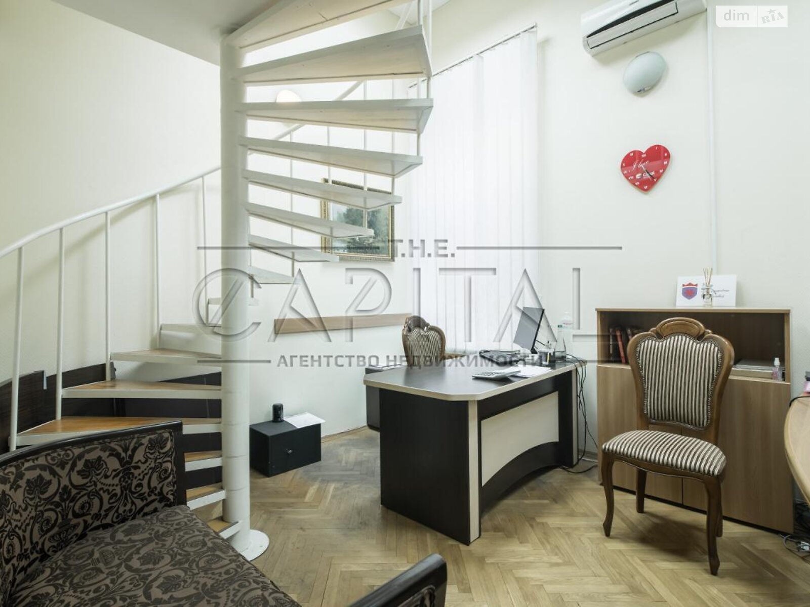 Продажа трехкомнатной квартиры в Киеве, на ул. Ольгинская 2/1, район Липки фото 1 Продажа трехкомнатной квартиры в Киеве, на ул. Ольгинская 2/1, район Липки фото 1