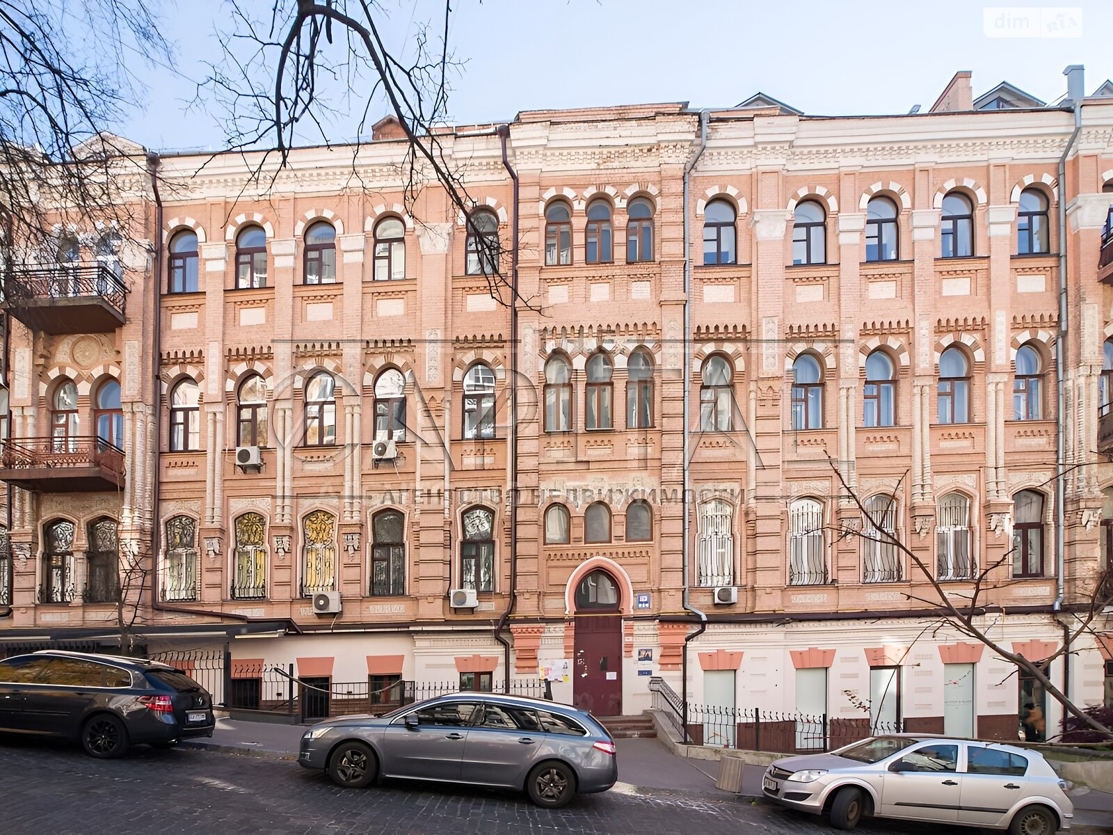 Продажа трехкомнатной квартиры в Киеве, на ул. Ольгинская 2/11, кв. 10, район Липки фото 1 Продажа трехкомнатной квартиры в Киеве, на ул. Ольгинская 2/11, кв. 10, район Липки фото 1