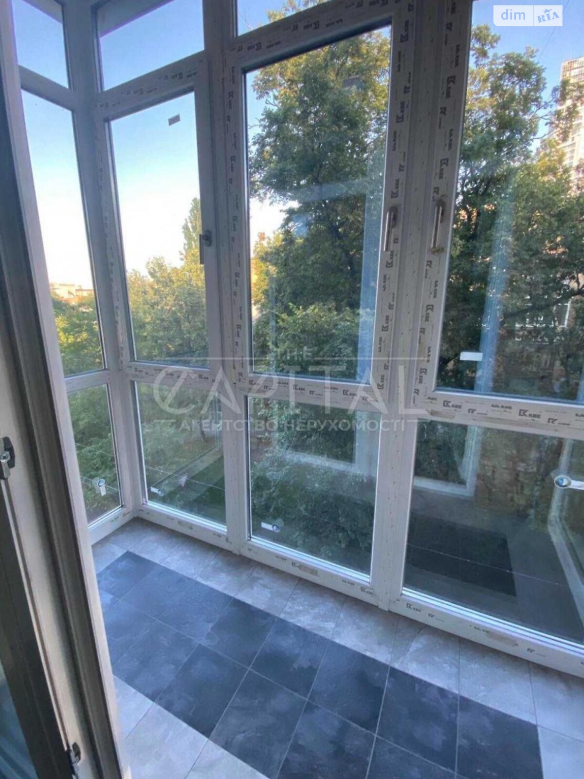 Продажа трехкомнатной квартиры в Киеве, на ул. Пылыпа Орлика 22/2, район Липки фото 1 Продажа трехкомнатной квартиры в Киеве, на ул. Пылыпа Орлика 22/2, район Липки фото 1