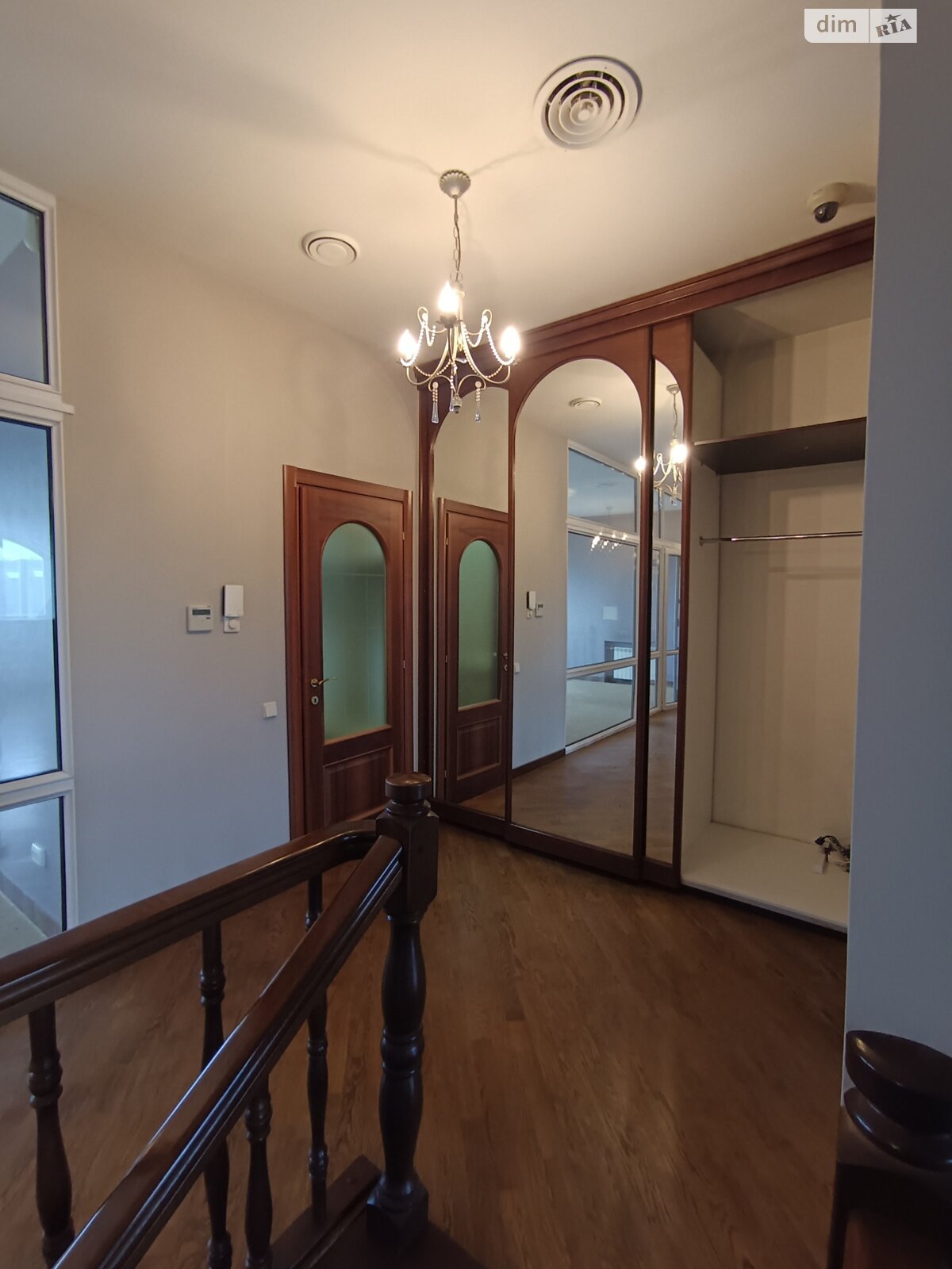 Продажа шестикомнатной квартиры в Киеве, на ул. Пылыпа Орлика 10, район Печерский фото 1