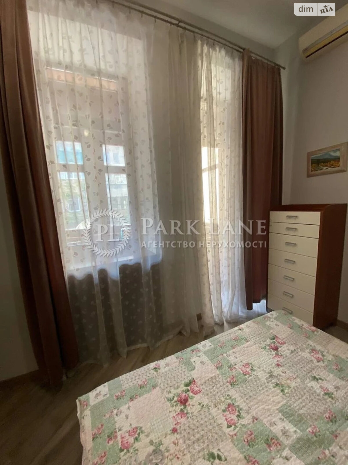 Продажа трехкомнатной квартиры в Киеве, на ул. Пылыпа Орлика 22/2, район Липки фото 1