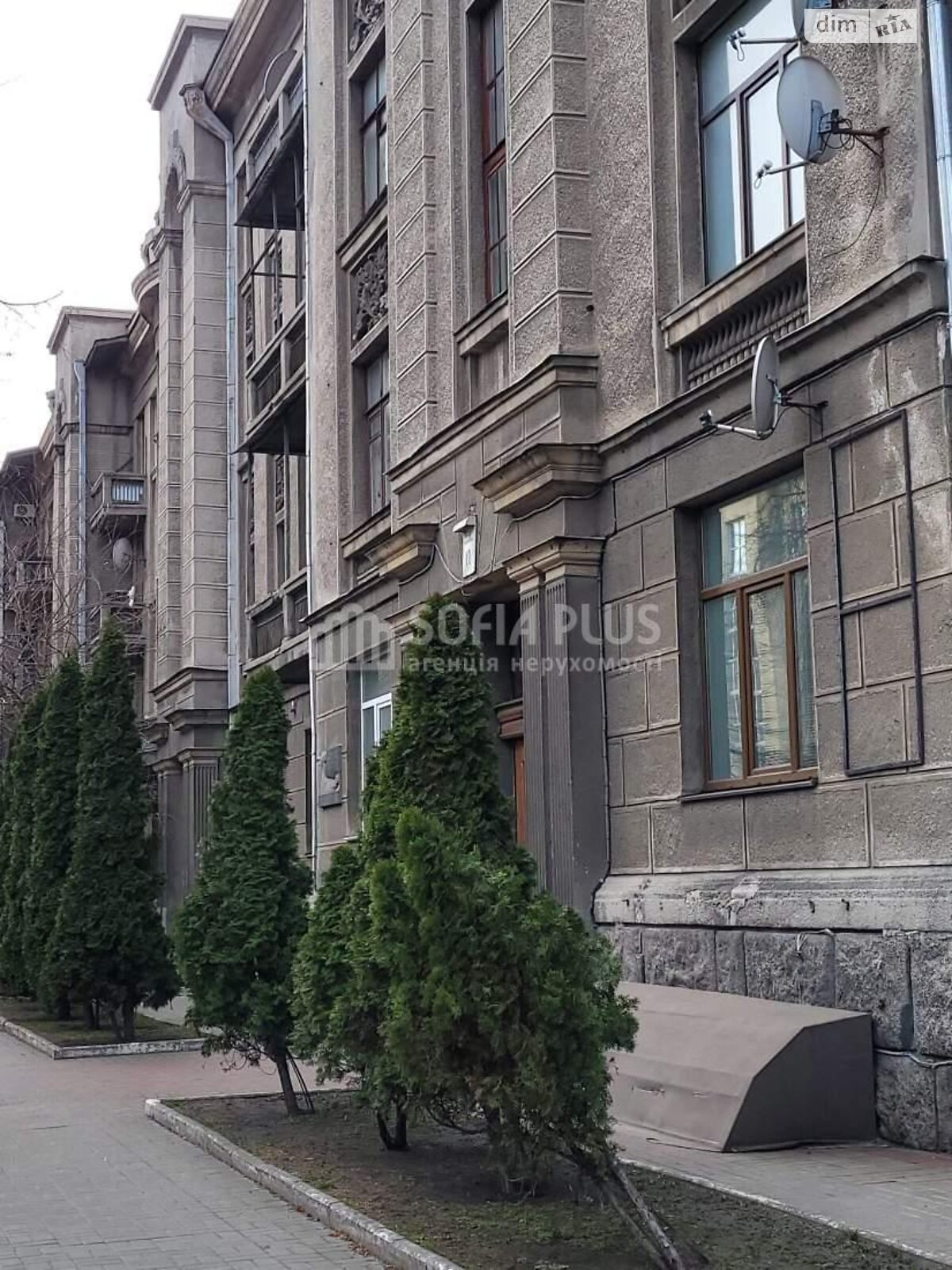 Продажа двухкомнатной квартиры в Киеве, на ул. Шелковичная 10, район Липки фото 1