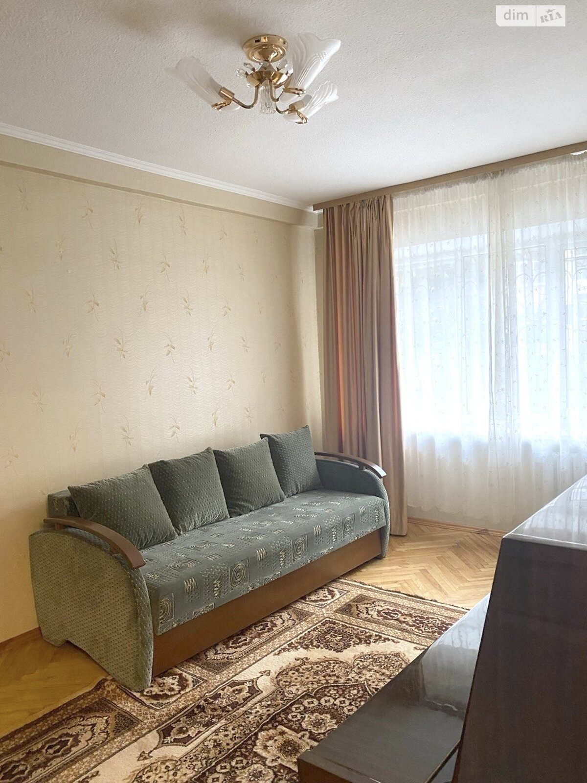 Продажа трехкомнатной квартиры в Киеве, на ул. Академика Богомольца 8А, район Липки фото 1 Продажа трехкомнатной квартиры в Киеве, на ул. Академика Богомольца 8А, район Липки фото 1