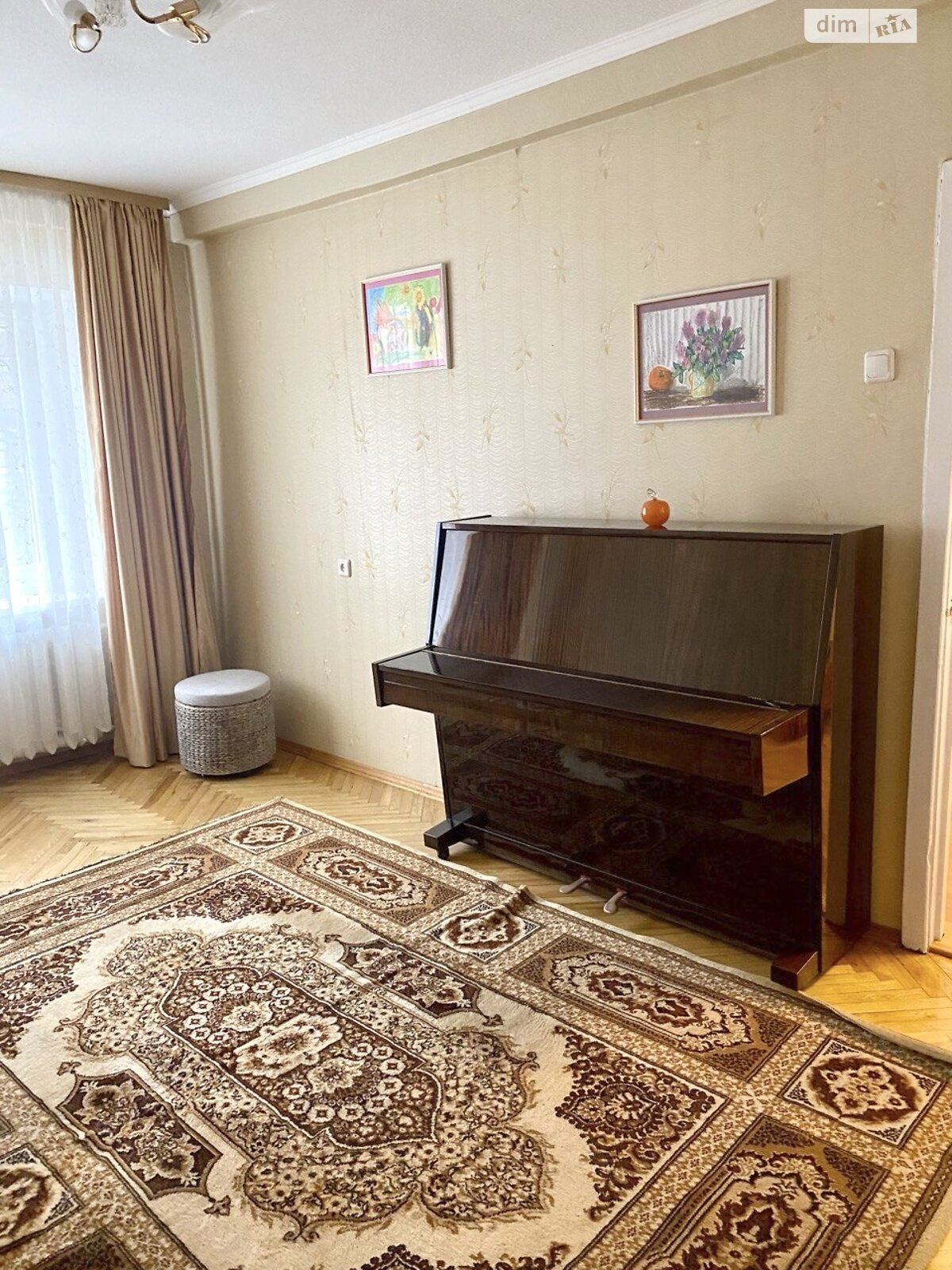 Продажа трехкомнатной квартиры в Киеве, на ул. Академика Богомольца 8А, район Липки фото 1 Продажа трехкомнатной квартиры в Киеве, на ул. Академика Богомольца 8А, район Липки фото 1
