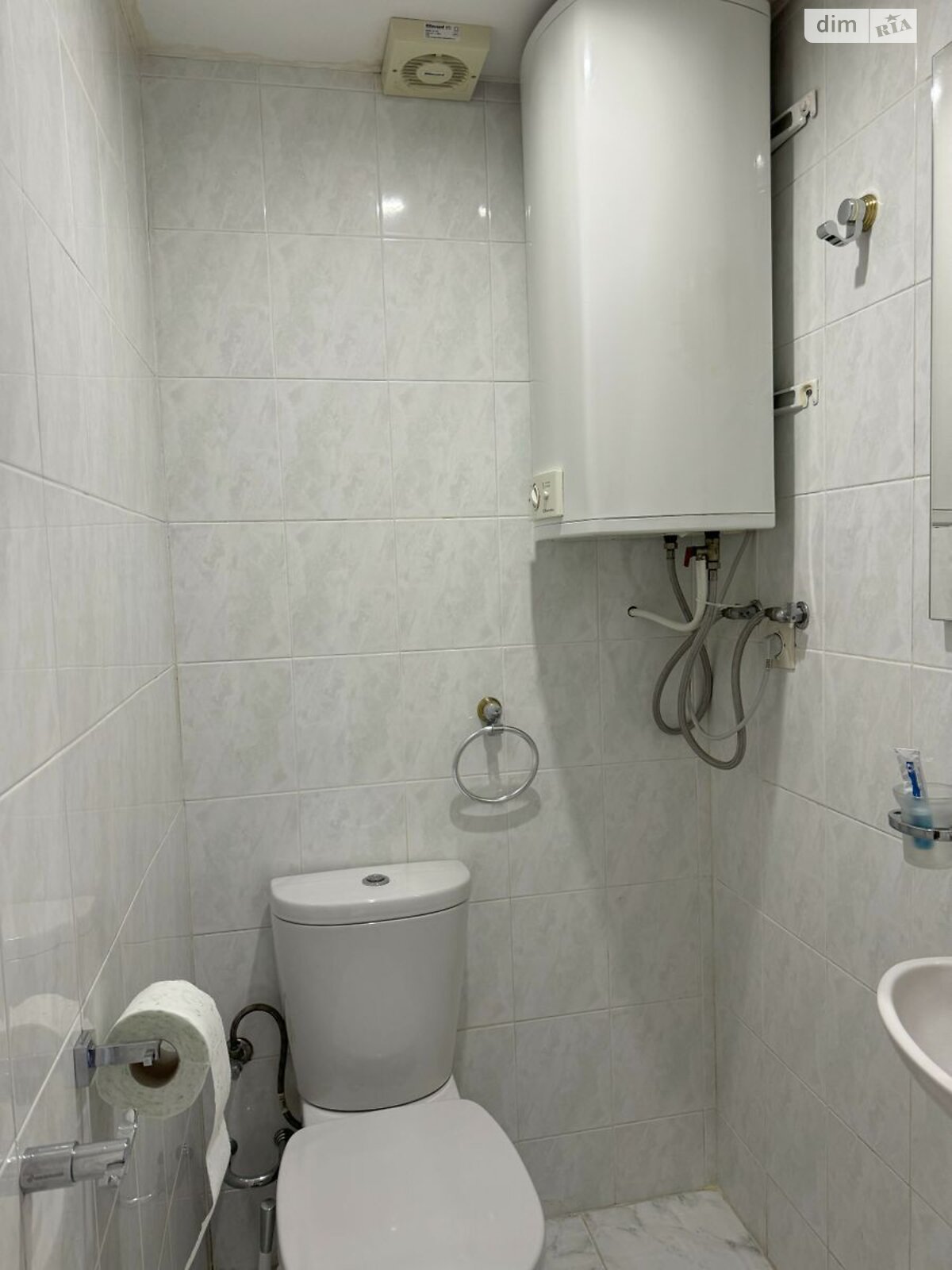 Продажа трехкомнатной квартиры в Киеве, на ул. Шелковичная 32/34, район Липки фото 1 Продажа трехкомнатной квартиры в Киеве, на ул. Шелковичная 32/34, район Липки фото 1