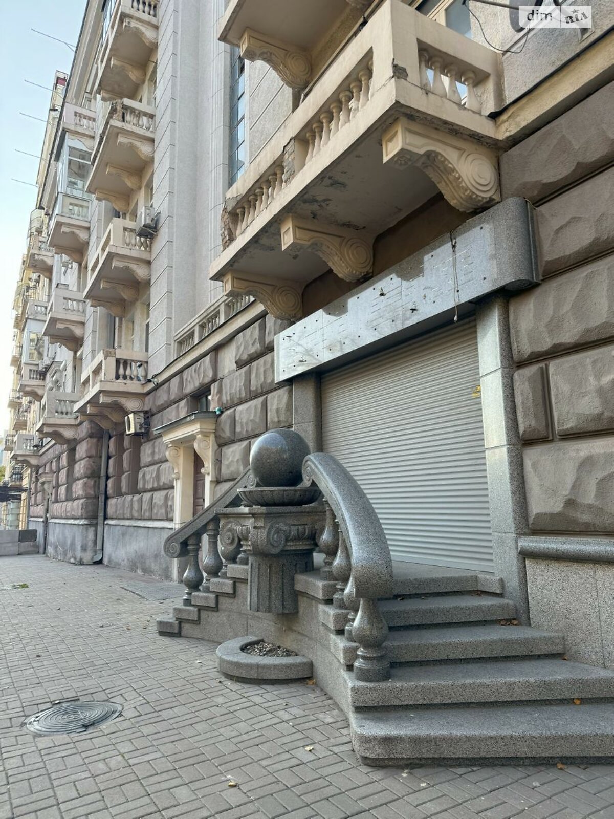 Продажа трехкомнатной квартиры в Киеве, на ул. Шелковичная 32/34, район Липки фото 1 Продажа трехкомнатной квартиры в Киеве, на ул. Шелковичная 32/34, район Липки фото 1