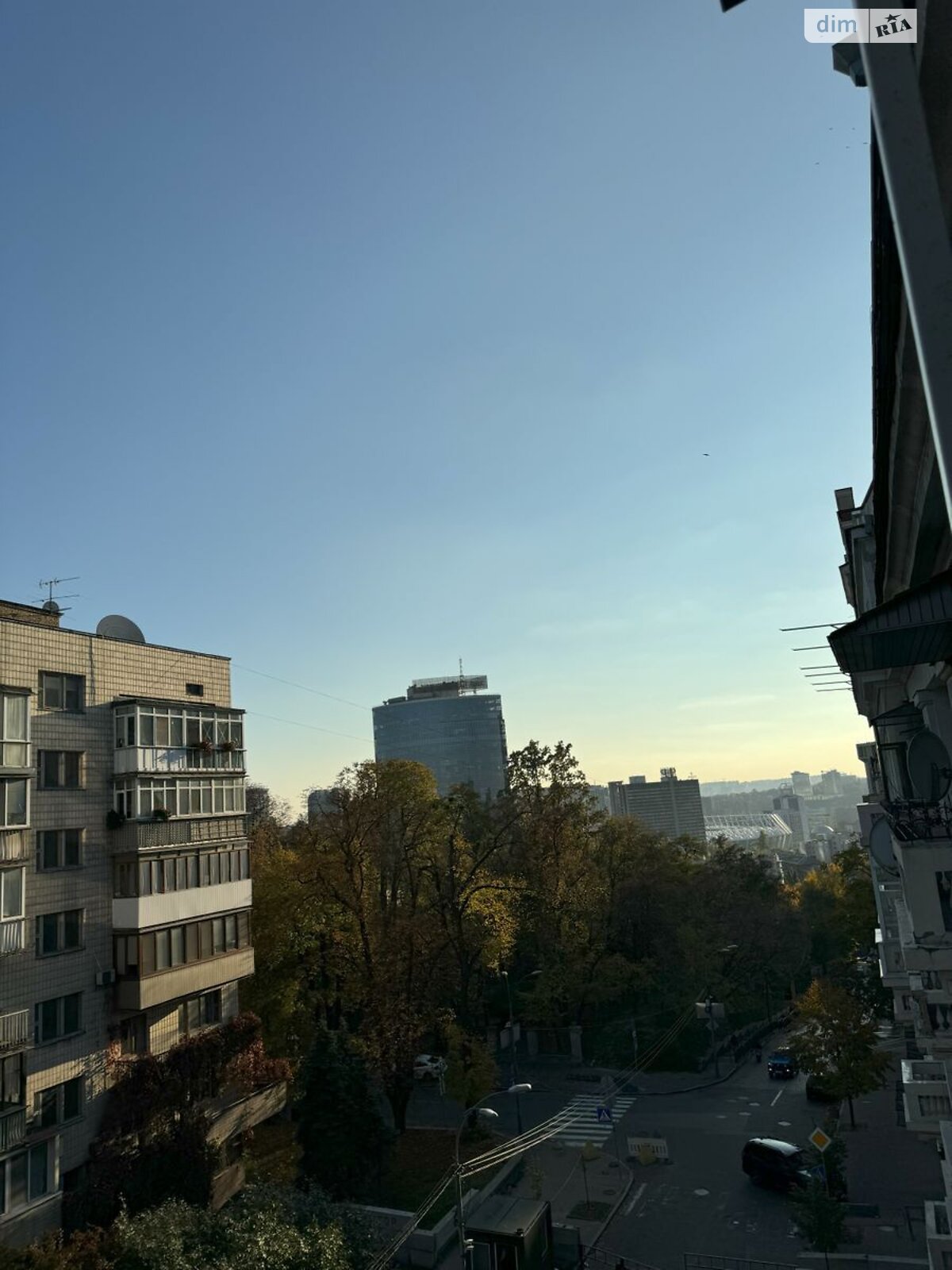 Продажа трехкомнатной квартиры в Киеве, на ул. Шелковичная 32/34, район Липки фото 1 Продажа трехкомнатной квартиры в Киеве, на ул. Шелковичная 32/34, район Липки фото 1