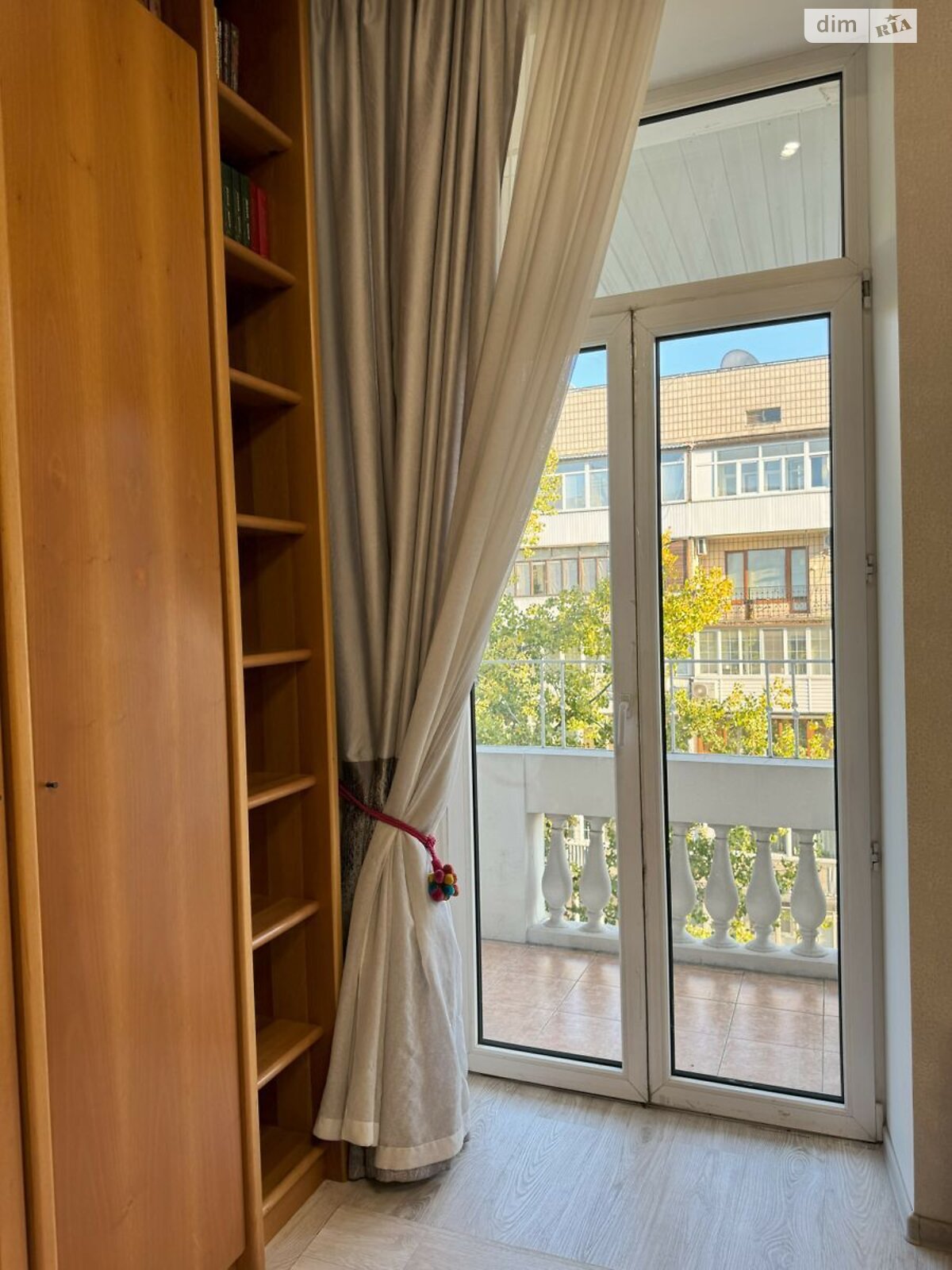 Продажа трехкомнатной квартиры в Киеве, на ул. Шелковичная 32/34, район Липки фото 1 Продажа трехкомнатной квартиры в Киеве, на ул. Шелковичная 32/34, район Липки фото 1