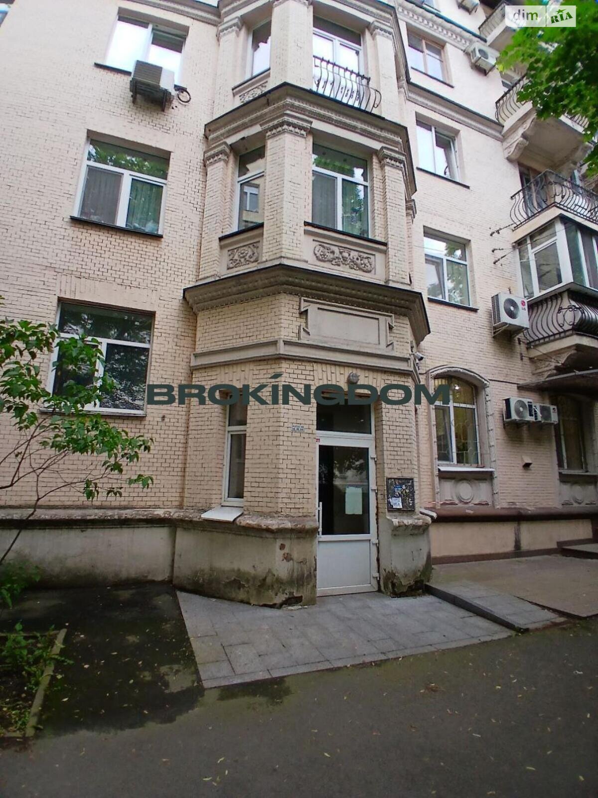 Продажа трехкомнатной квартиры в Киеве, на ул. Шелковичная 13/2, район Липки фото 1 Продажа трехкомнатной квартиры в Киеве, на ул. Шелковичная 13/2, район Липки фото 1