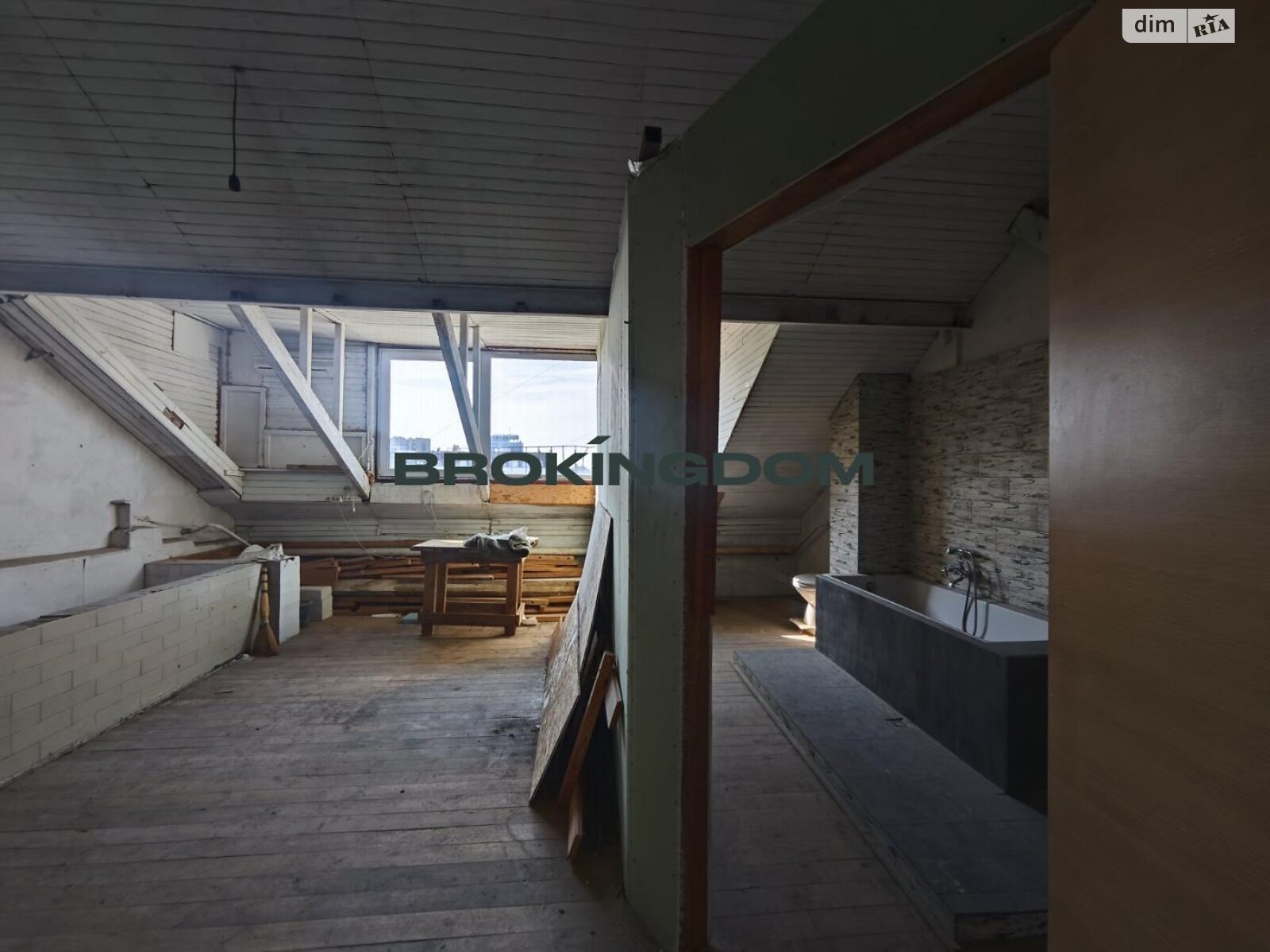 Продажа трехкомнатной квартиры в Киеве, на ул. Шелковичная 13/2, район Липки фото 1 Продажа трехкомнатной квартиры в Киеве, на ул. Шелковичная 13/2, район Липки фото 1