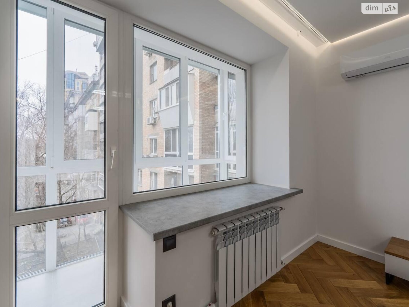 Продаж двокімнатної квартири в Києві, на вул. Шовковична 48, район Липки фото 1