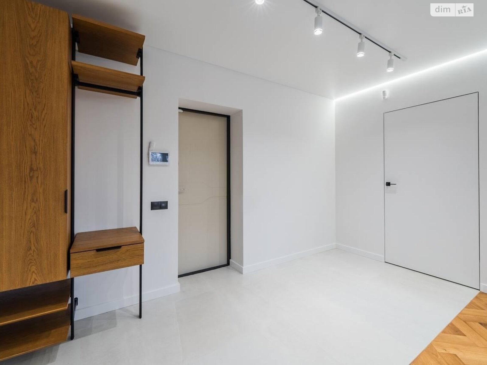 Продаж двокімнатної квартири в Києві, на вул. Шовковична 48, район Липки фото 1