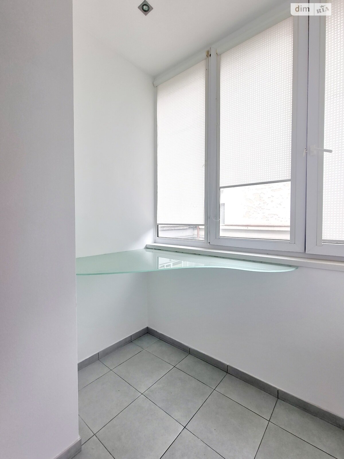 Продаж двокімнатної квартири в Києві, на вул. Заньковецької 5/2, район Липки фото 1