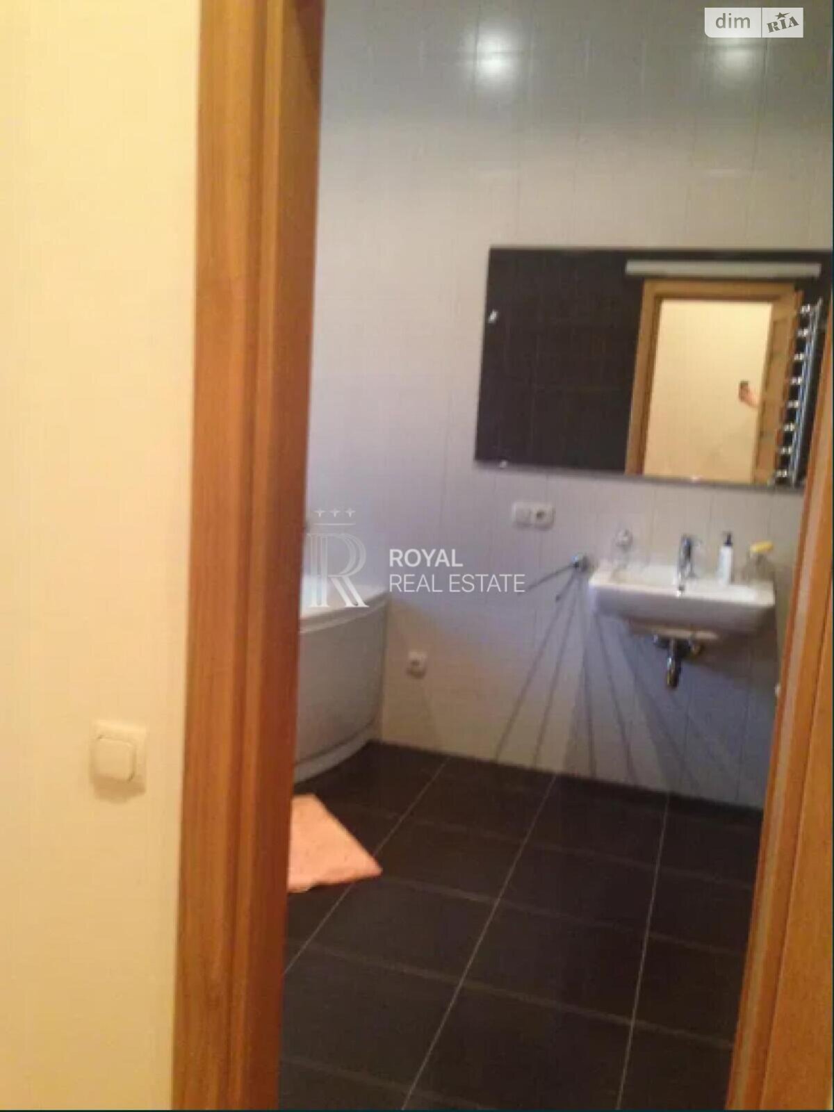 Продажа четырехкомнатной квартиры в Киеве, на ул. Дарвина 3, район Липки фото 1